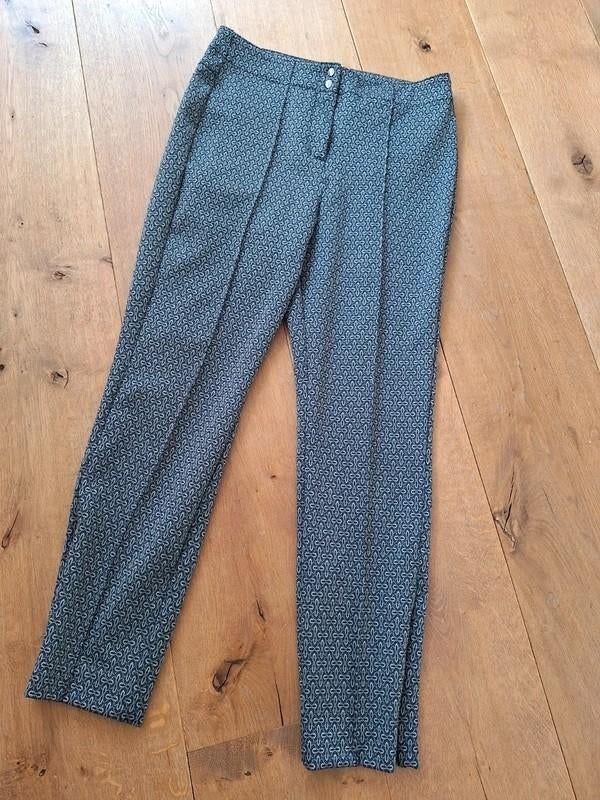 Stretchbroek maat 40, Kleding | Dames, Maat 38/40 (M), Ophalen of Verzenden, Zo goed als nieuw, Grijs