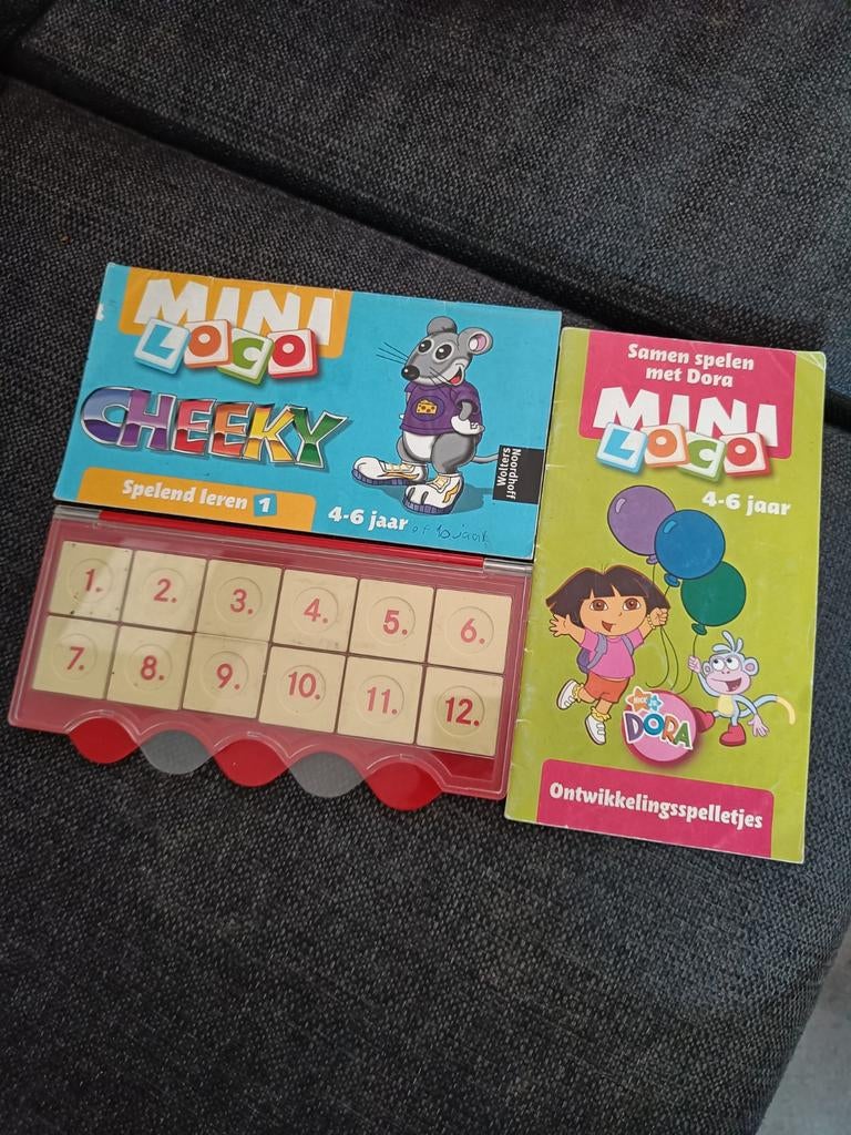 Mini loco tegeldoos met 2 boekjes, 4-6 jaar, Ophalen of Verzenden, Zo goed als nieuw, Puzzelen