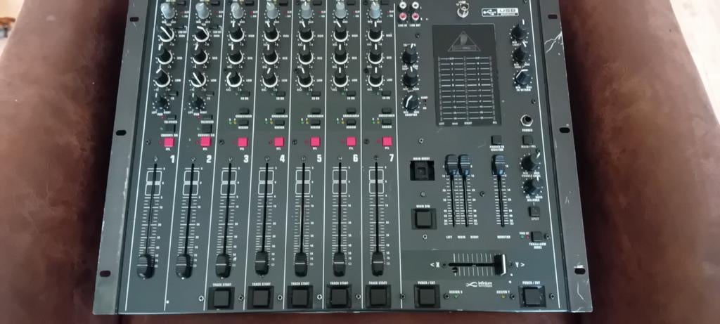 Behringer dx2000, Muziek en Instrumenten, Mengpanelen, Ophalen of Verzenden