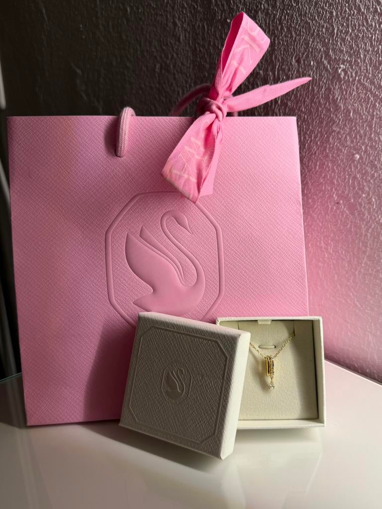 Swarovski ketting goud (5663333), Sieraden, Tassen en Uiterlijk, Ringen, Zo goed als nieuw, Dame, 20 of groter, Goud, Ophalen of Verzenden