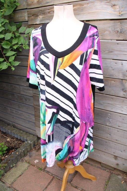 Tuniek zwart/ kleur Twister mt 4 (50/52) A-lijn Vaste prijs, Kleding | Dames, Ophalen of Verzenden, Zo goed als nieuw, Twister