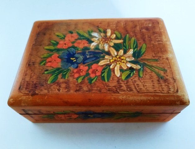 Vintage houten kistje met edelweiss, alpenbloemen, Antiek en Kunst, Ophalen