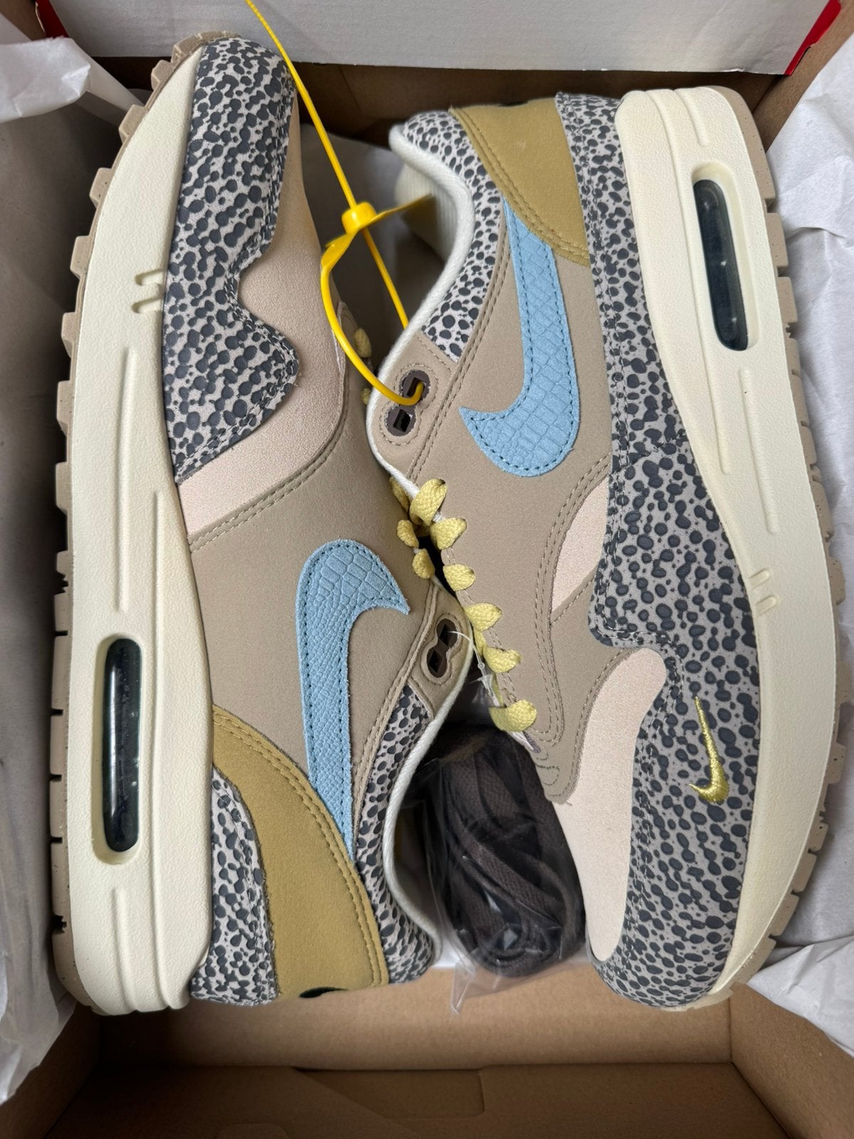 Nike Air Max 1 Cobblestone DS maat 43, Overige kleuren, Nieuw, Ophalen of Verzenden, Sneakers of Gympen