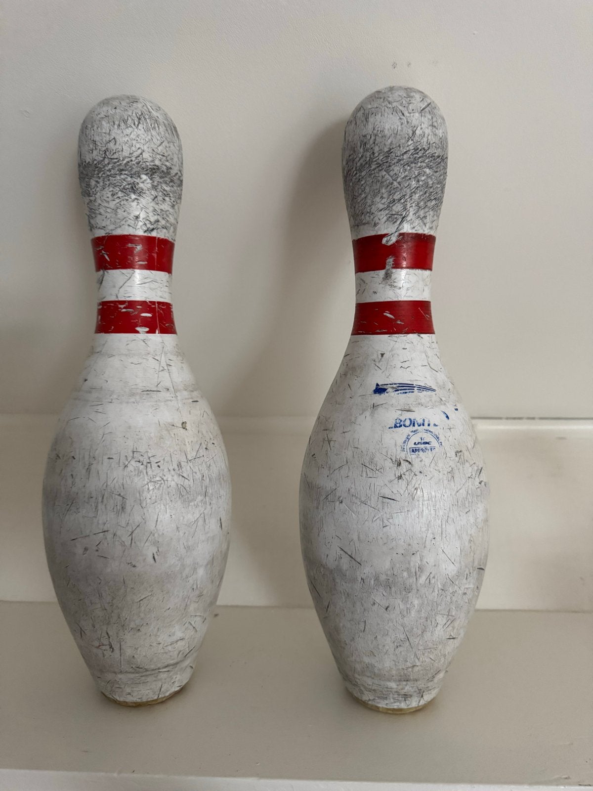 Set van 2 Vintage Bowling Pins - Decoratie, Ophalen, Gebruikt, Overige typen