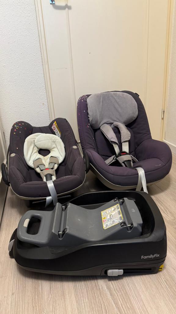 Maxi cosi FamilyFix+Pebblegr.0+Pearlgr.1autostoelen, Ophalen, 9 t/m 18 kg, Zo goed als nieuw, Maxi-Cosi