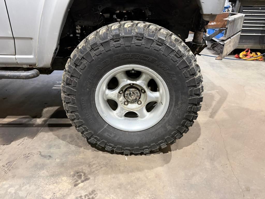 Daihatsu feroza banden met aluvelgen 5x139,7, Ophalen