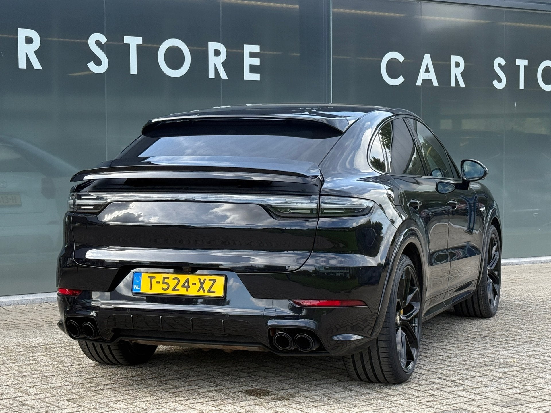 Porsche Cayenne Coupé 4.0 Turbo S 680pk CERAMIC|APPROVED 11, Auto's, Automaat, 14 kWh, Gebruikt, 3000 kg