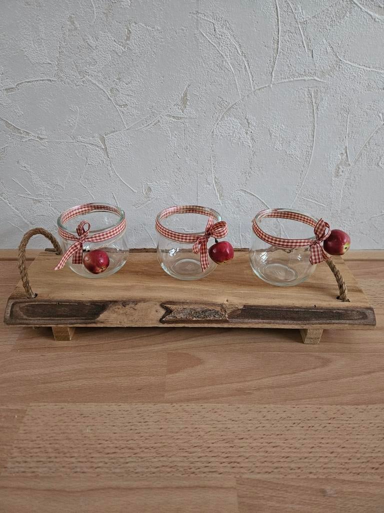 Houten plank met 3 glazen theelichtjes, Huis en Inrichting, Woonaccessoires | Kandelaars en Kaarsen, Ophalen of Verzenden, Zo goed als nieuw