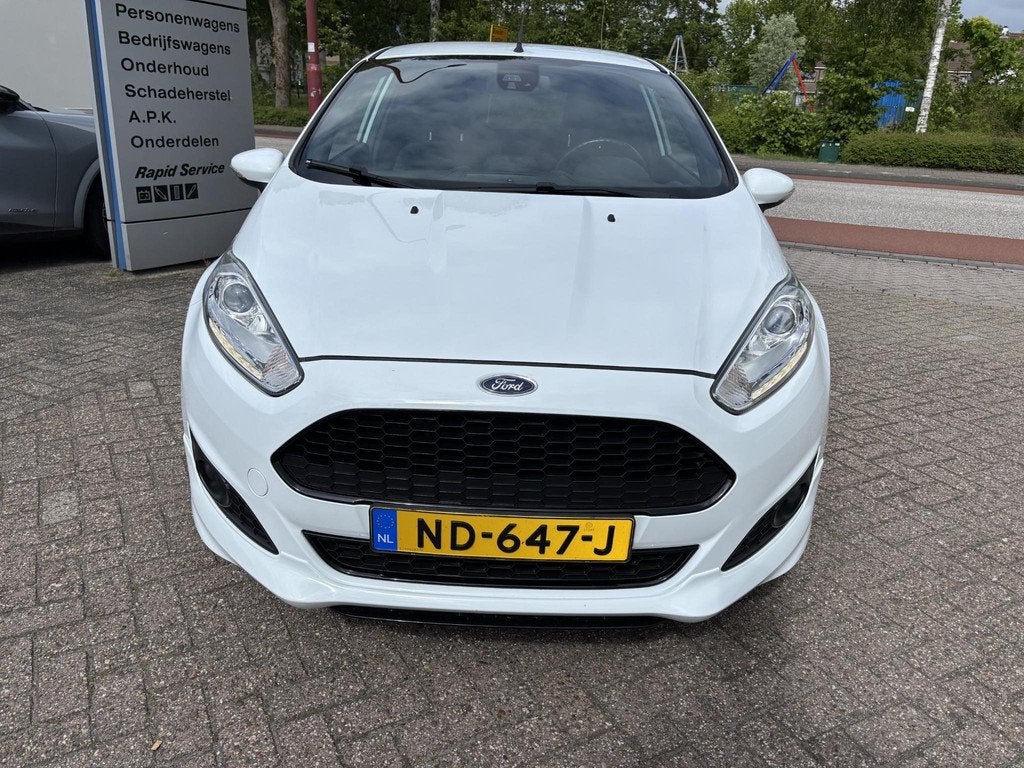 Ford Fiesta 1.0 EcoBoost ST Line 125pk Trekhaak | Grote Acht, Auto's, Voorwielaandrijving, Origineel Nederlands, Bedrijf, Handgeschakeld