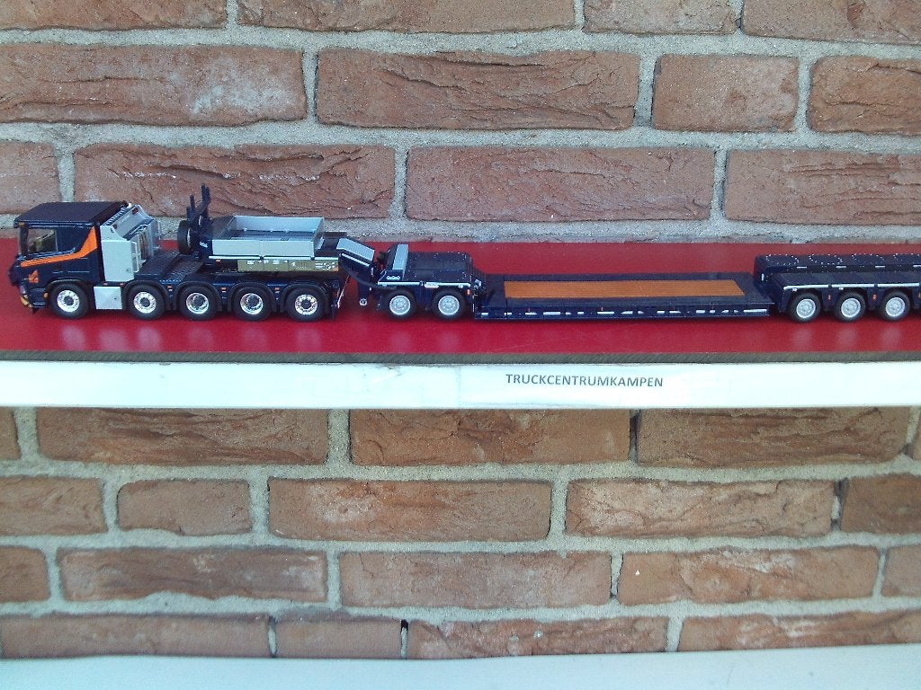 WSI  Scania  P  Low  10 x 4  van  H.  van  Dieren.