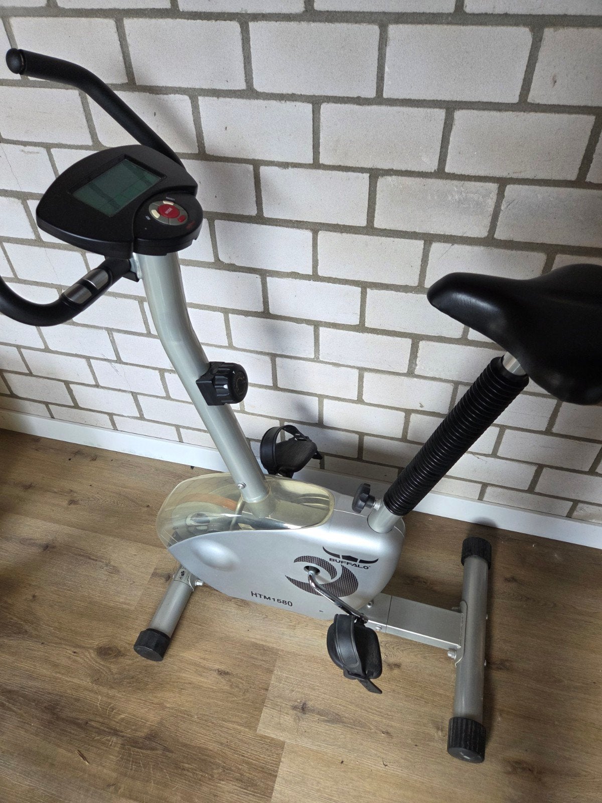 Gratis Hometrainer Buffalo htm185, Ophalen, Gebruikt, Hometrainer
