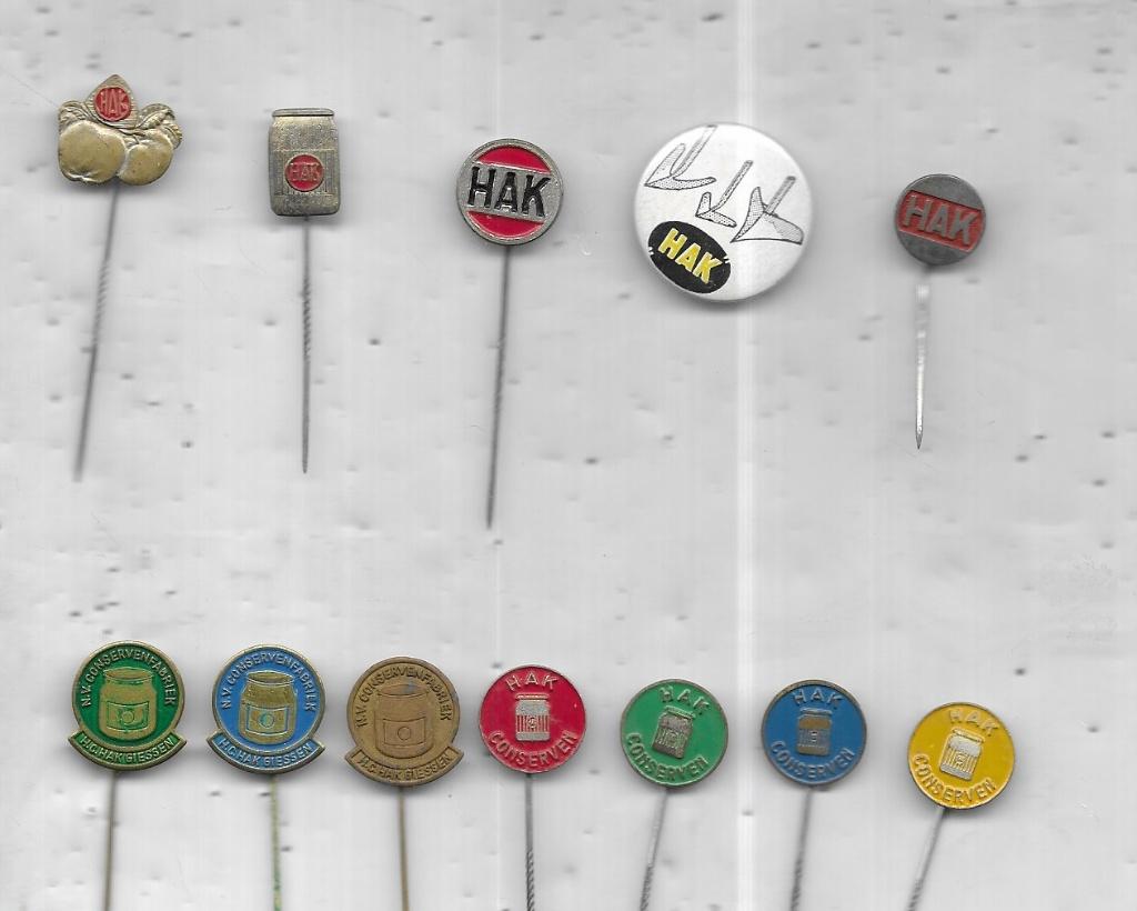HAK GROENTE EN FRUIT 12 VERSCHILLENDE SPELDEN, Verzenden, Gebruikt, Overige onderwerpen, Speldje of Pin