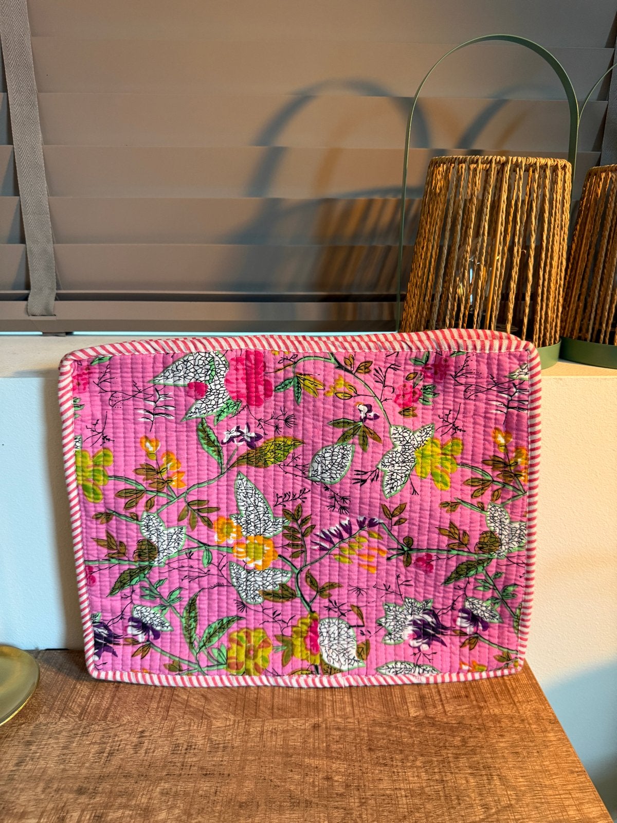 Roze laptophoes met bloemenprint - 14 inch, Computers en Software, Laptophoezen, Ophalen, 14 inch, Nieuw