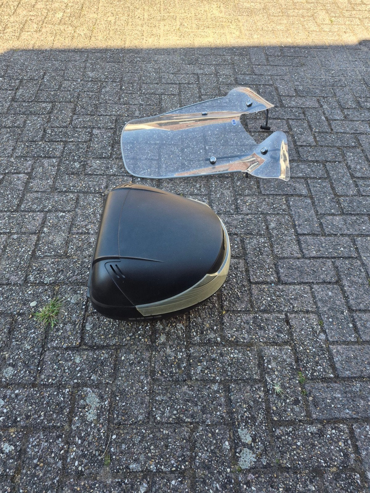 Sym scooterkoffer voor helm en andere spullen, Ophalen of Verzenden, Overige typen