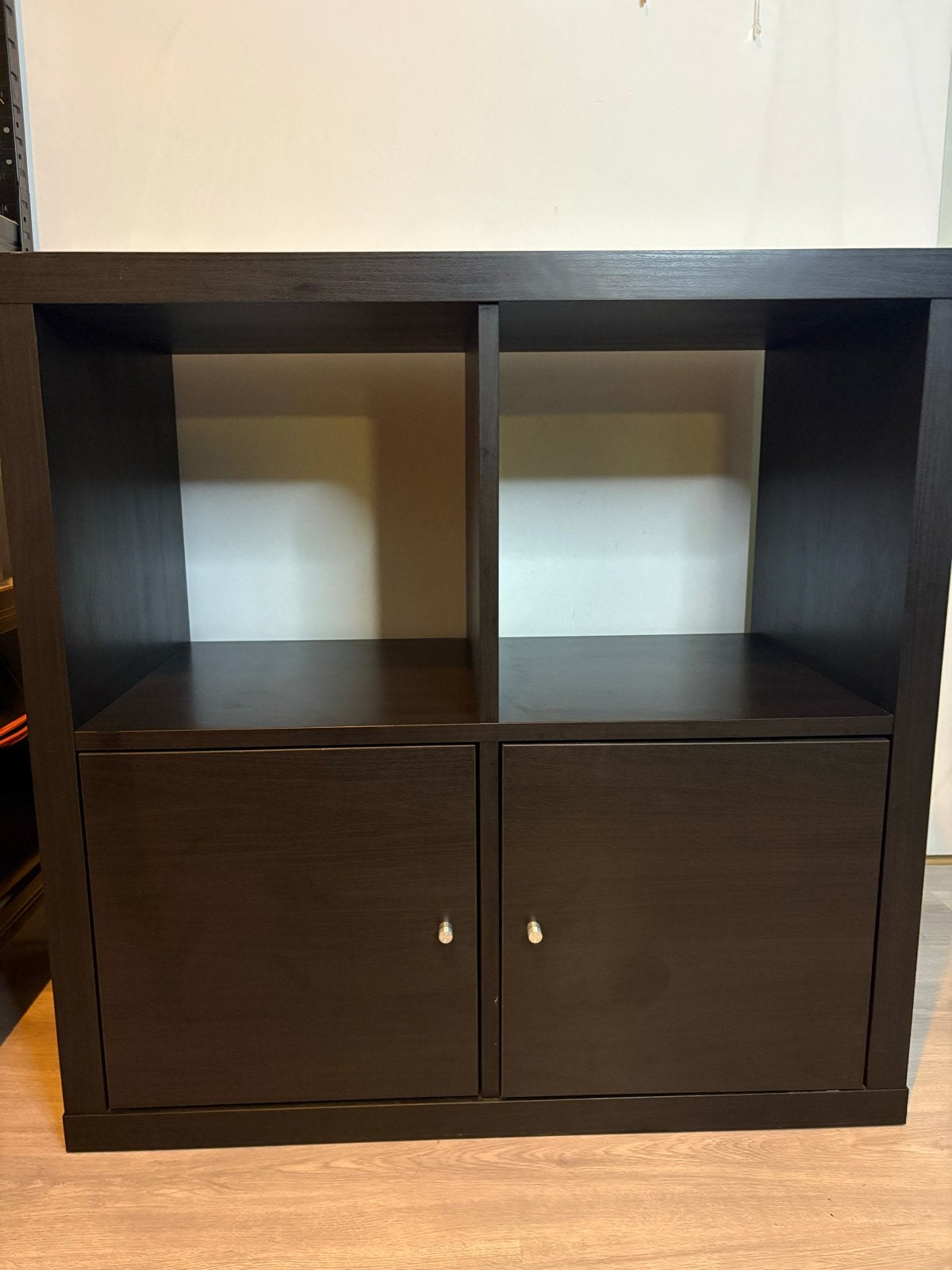 IKEA KALLAX Kast met 2 deuren - Zwartbruin, Ophalen, Gebruikt