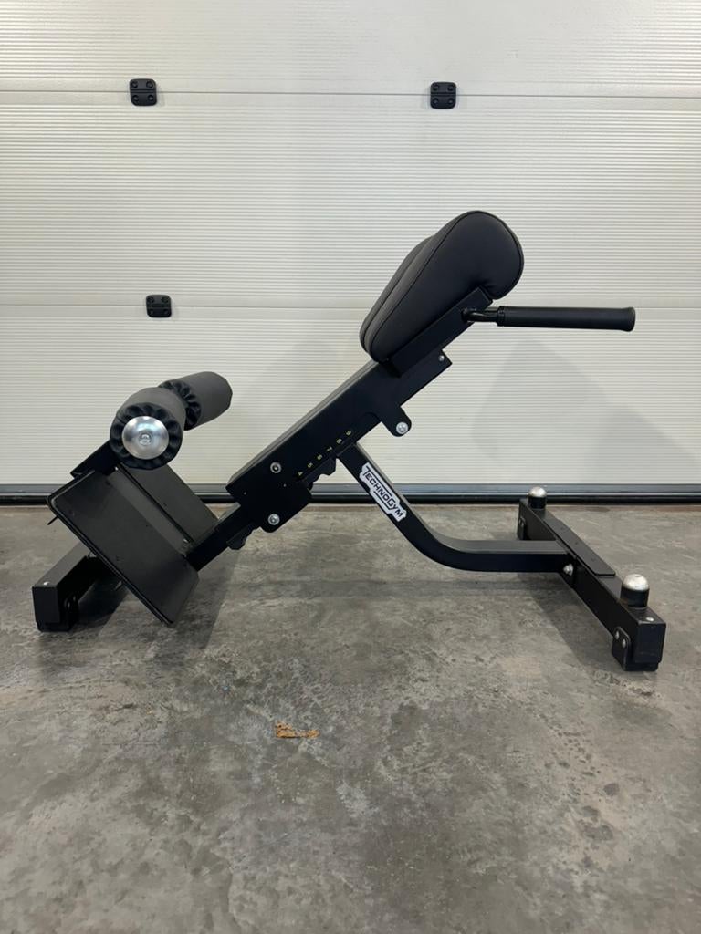 Technogym Lower Back Pure Strength, Sport en Fitness, Fitnessmaterialen, Ophalen, Zo goed als nieuw, Overige typen