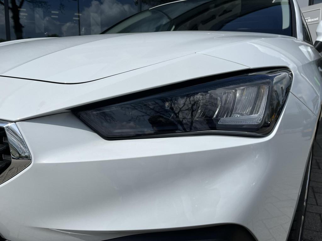 SEAT Leon Sportstourer 1.5 TSI Style Business Intense 115 PK, Voorwielaandrijving, 12 maanden, Stof, 1498 cc