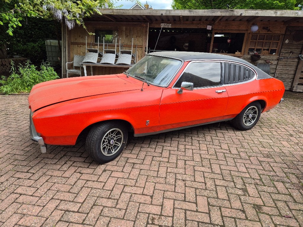 Ford Capri, Auto's, Oldtimers, Zwart, 1600 cc, Handgeschakeld, Particulier