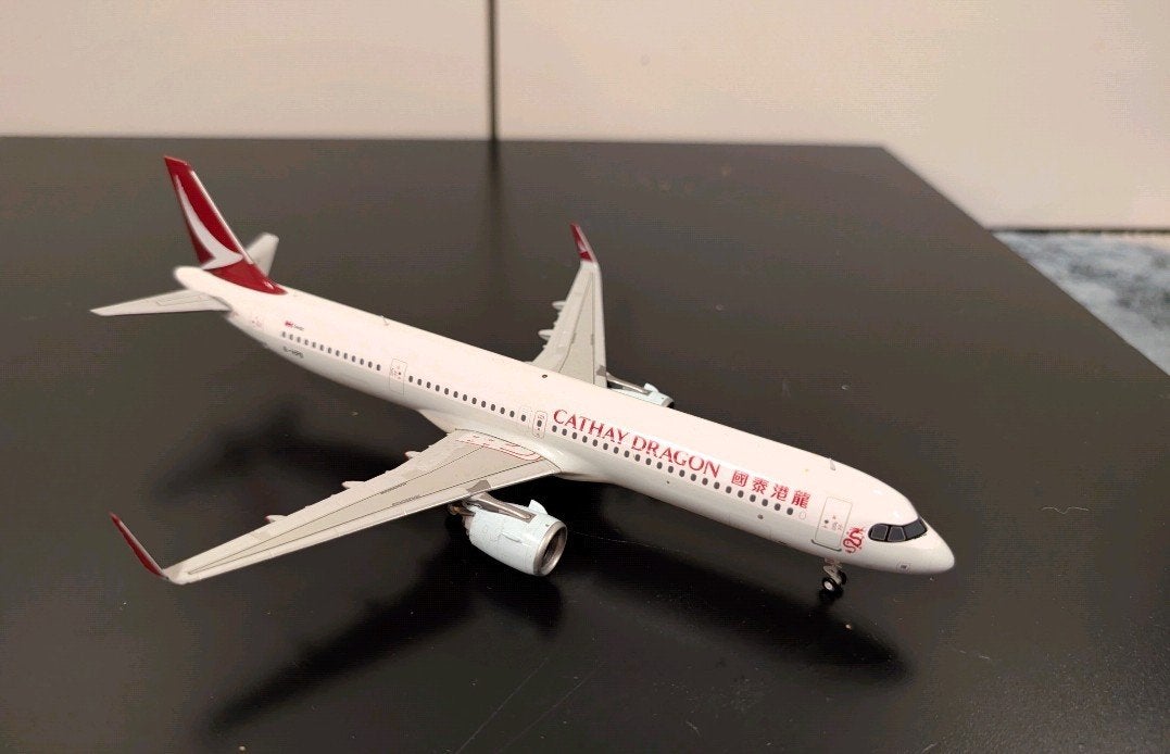 Gemini Jets 1:200 Cathay Dragon Airbus A321neo, Ophalen of Verzenden, Zo goed als nieuw