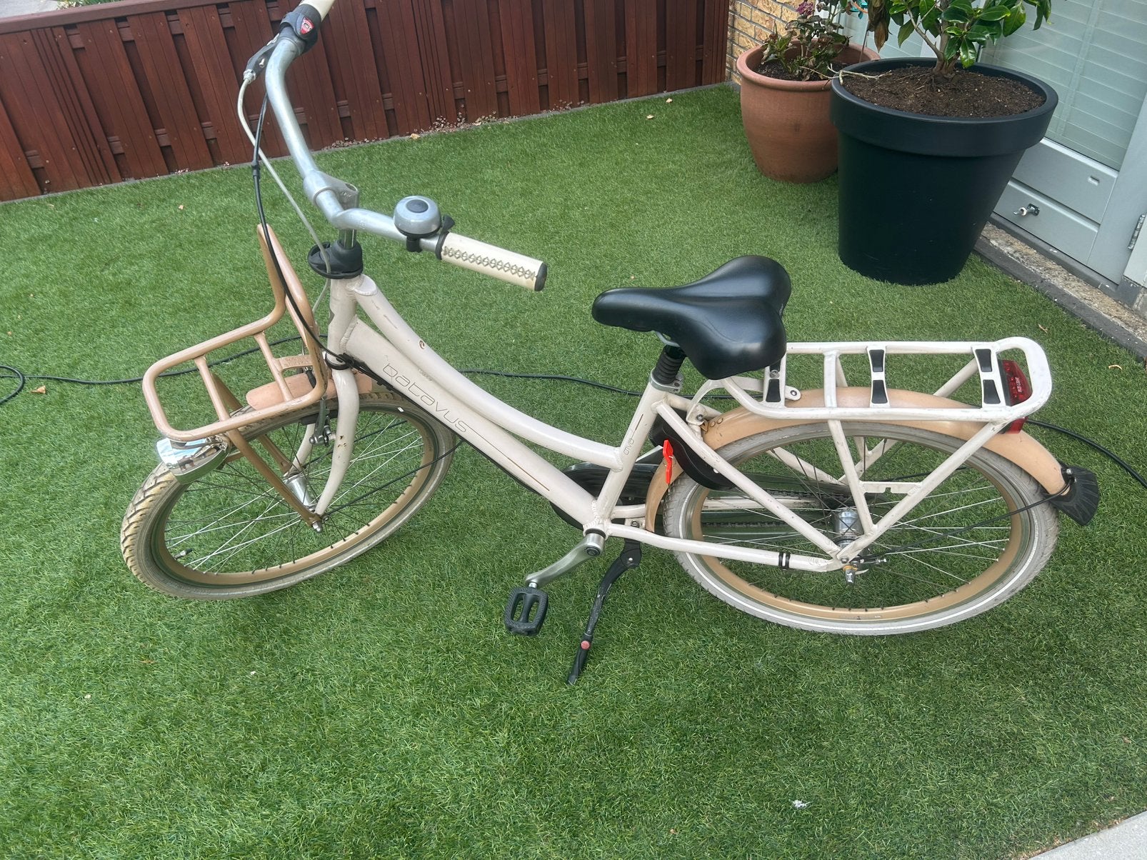 Batavus meisjesfiets 24 inch met 3 versnellingen, Ophalen, Zo goed als nieuw, 24 inch, Versnellingen