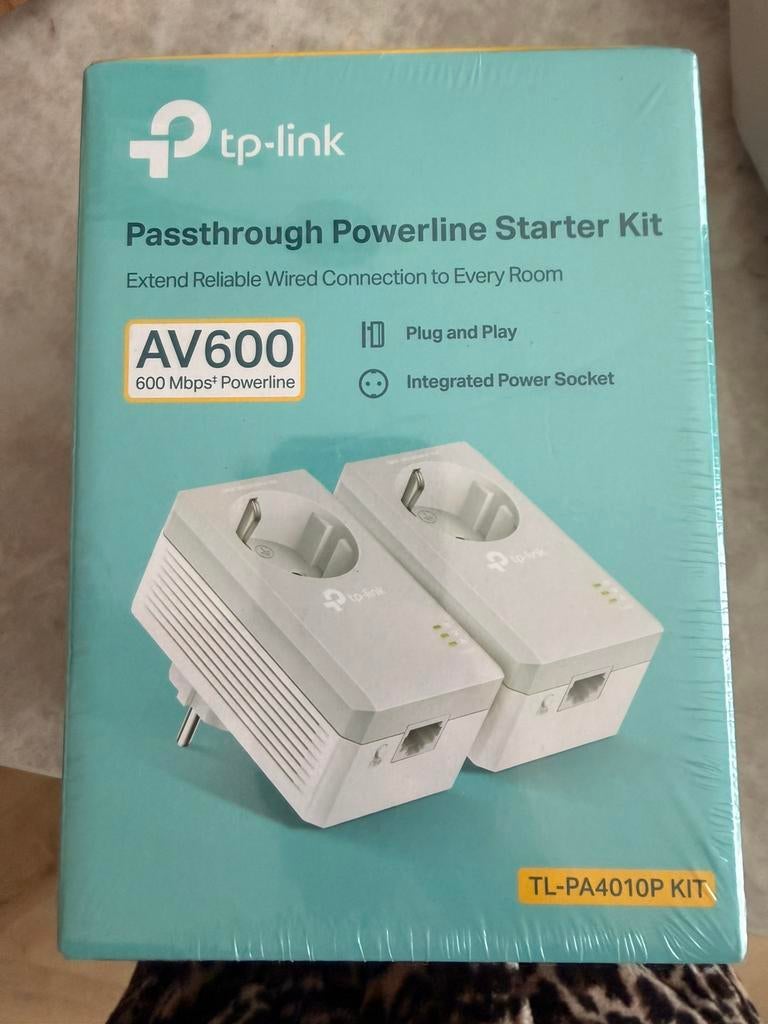 TP-Link AV600 stopcontact Powerline KIT nieuw, Ophalen of Verzenden, Zo goed als nieuw