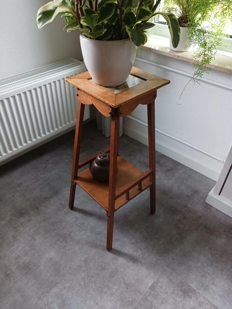 Plant tafeltje, Huis en Inrichting, Tafels | Bijzettafels, Ophalen, Rond, Minder dan 55 cm, 45 tot 60 cm