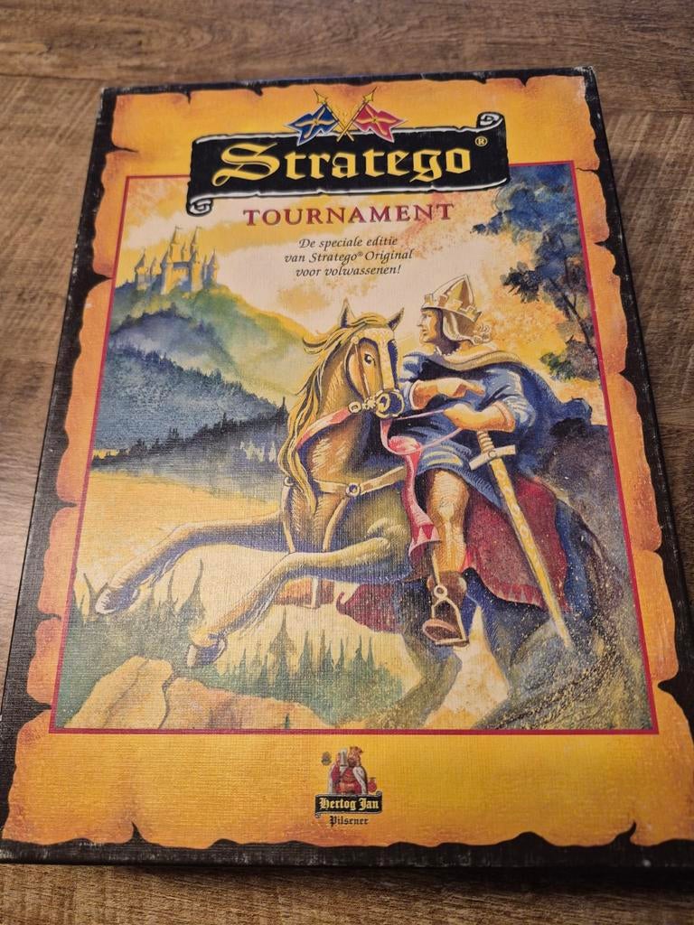 Stratego Tournament Bordspel - Zo goed als nieuw, Hobby en Vrije tijd, Gezelschapsspellen | Bordspellen, Een of twee spelers, Ophalen of Verzenden