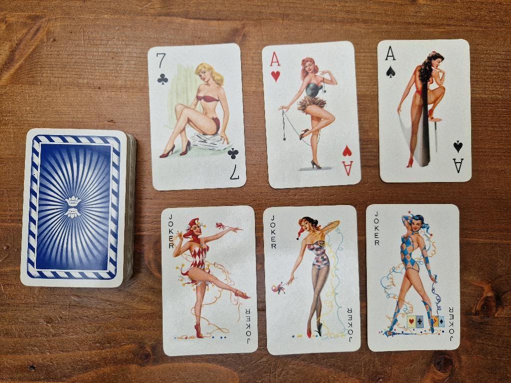 Vintage Glamour Girls pin‑up kaartspel – vergulde hoeken, Ophalen of Verzenden, Gebruikt, Speelkaart(en)