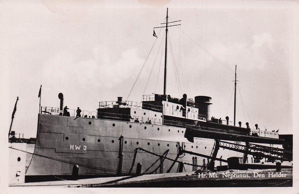 Den Helder SCHEEPVAART - Hr. Ms. Neptunus (1948?), Ophalen of Verzenden, 1940 tot 1960, Gelopen, Noord-Holland