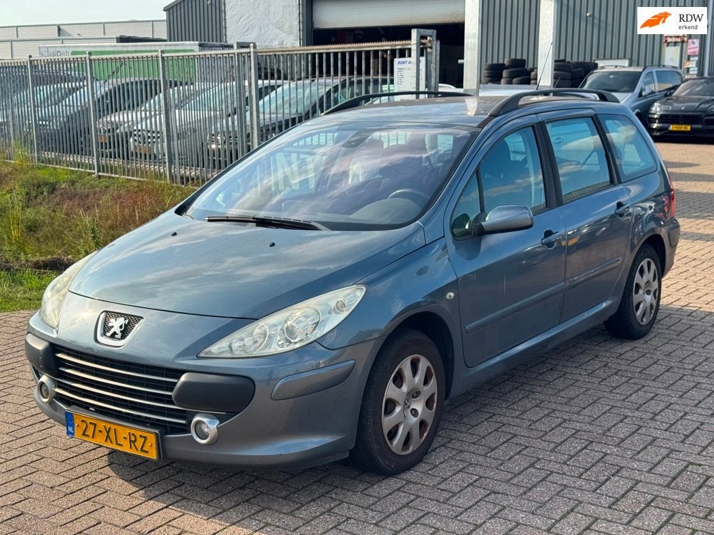 Peugeot 307 Break 1.6-16V Premium nieuwe APK, Stof, Gebruikt, Zwart, 4 cilinders