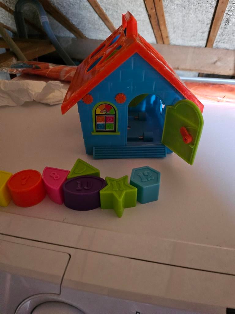Kinder puzzel /blokken huis /formen huis, Ophalen
