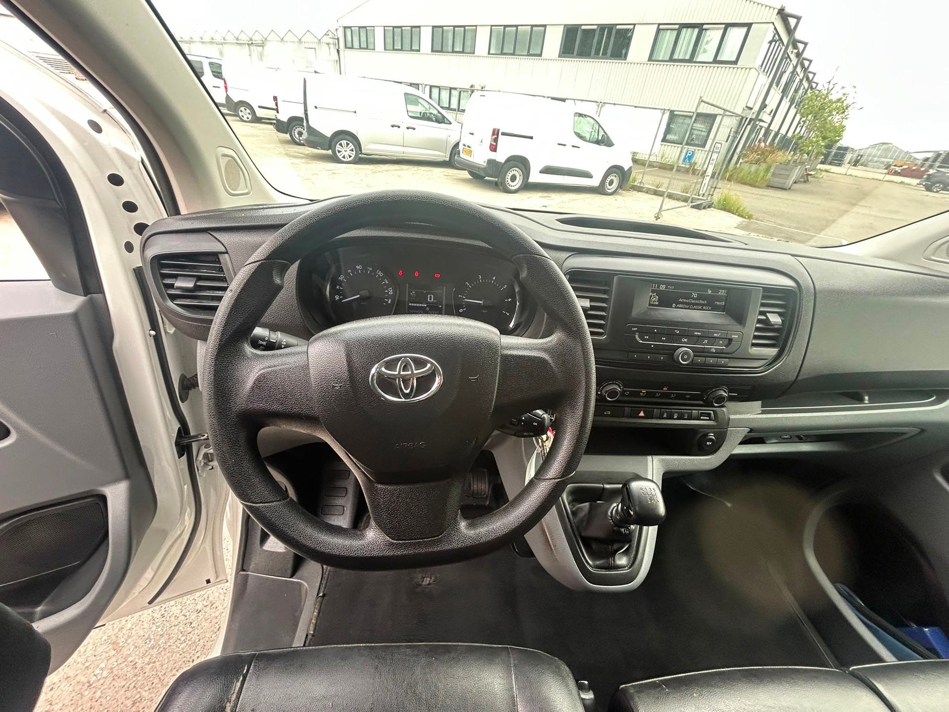 Toyota PROACE Worker 2.0 D-4D long kast inrichting, Auto's, Stof, Gebruikt, Euro 6, 4 cilinders