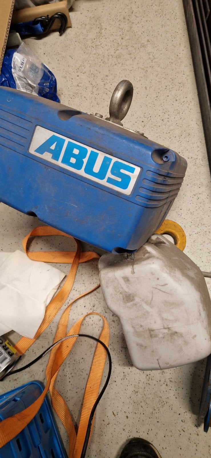 Abus portaal kraan., Ophalen of Verzenden, Zo goed als nieuw, Elektrisch
