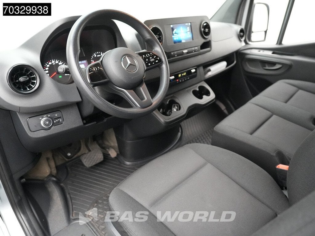 Mercedes Sprinter 215 CDI Automaat 150pk L2H2 MBUX Camera Ai, Auto's, Automaat, Stof, Gebruikt, Euro 6
