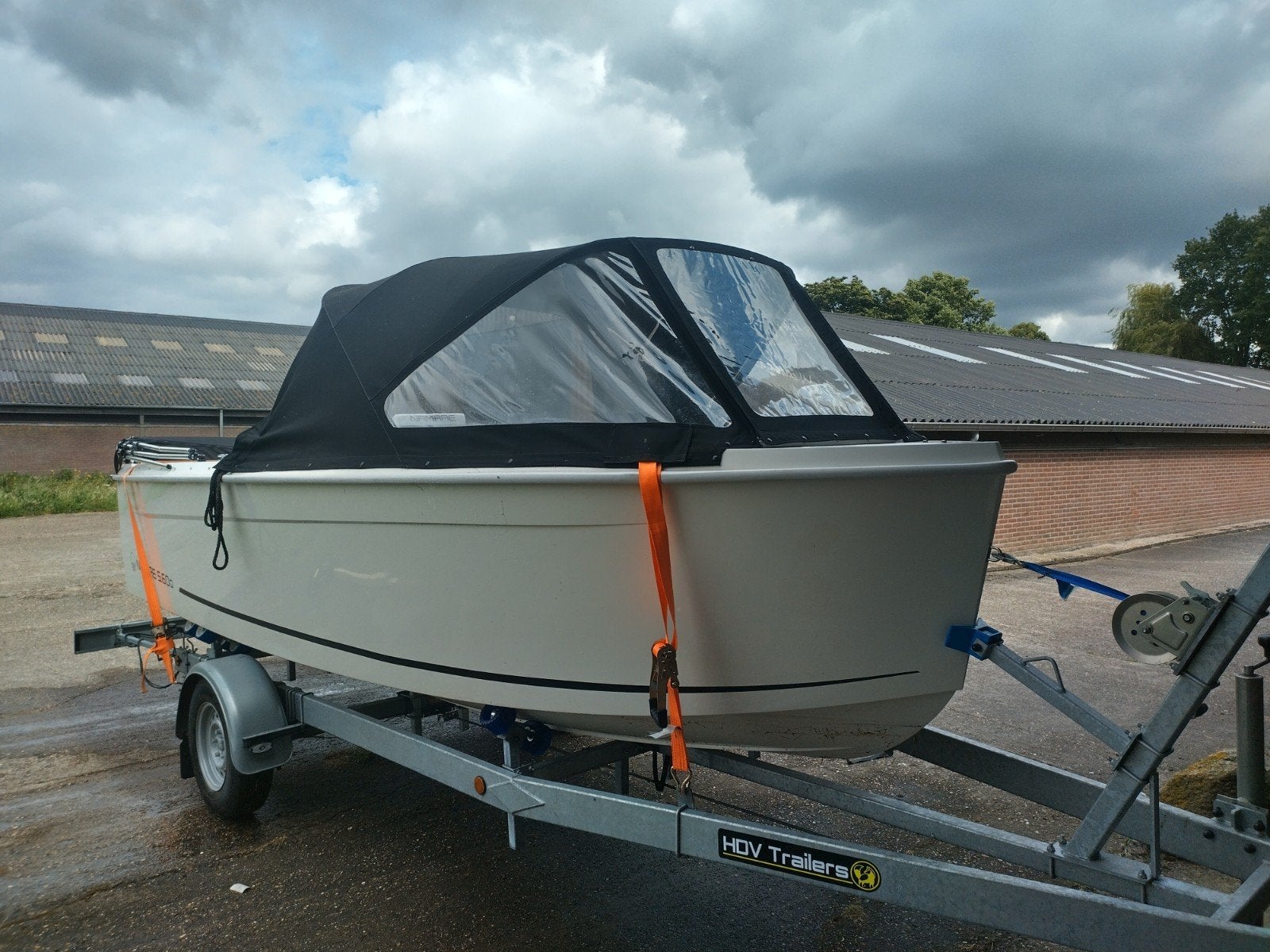 Nieuwe Namare 5.60Q Consoleboot met Tohatsu 20 pk, Watersport en Boten, Consoleboot, 1.95 meter, Rondzit, 20 cm