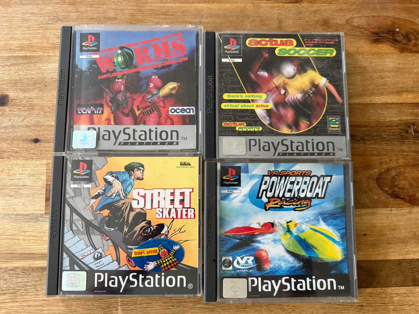 Playstation 1 / PS1 - 4 Top Games voor €24,95!, Gebruikt, Ophalen of Verzenden, Sport, 3 spelers of meer