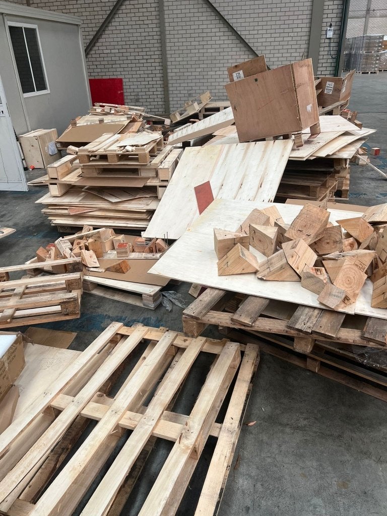 Gratis pallets en houtafval af te halen, Ophalen, Overige houtsoorten, Minder dan 200 cm, Pallet
