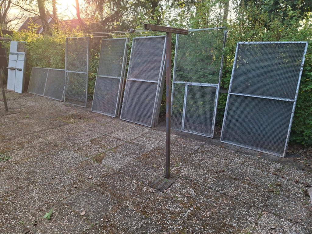 Volière delen  panelen buiten en binnen delen hokken, Ophalen, Zo goed als nieuw, Aluminium, Volière