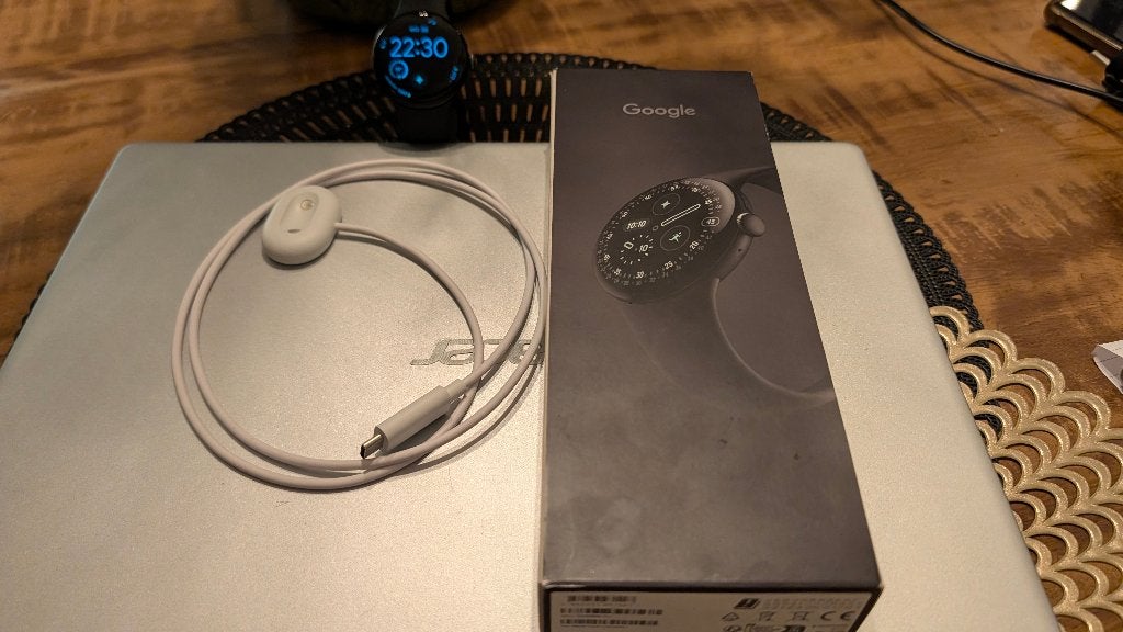 Foto 3 van Google Pixel Watch 4 41mm Wi-fi