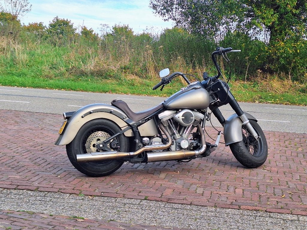 Unieke Custom Harley Softail - Handgemaakt & verbreed, 2 cilinders, Sportuitlaat, Occasion, 1340 cc