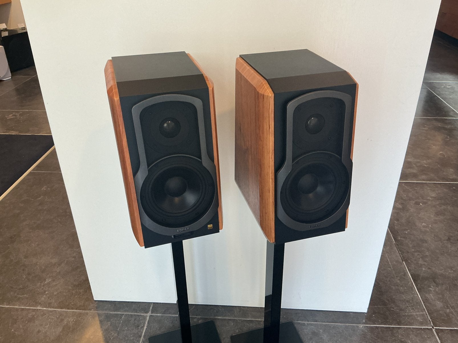 Edifier S1000MKII actieve luidsprekerset in topstaat, Audio, Tv en Foto, 120 tot 150 watt, Afstandsbediening, Zo goed als nieuw