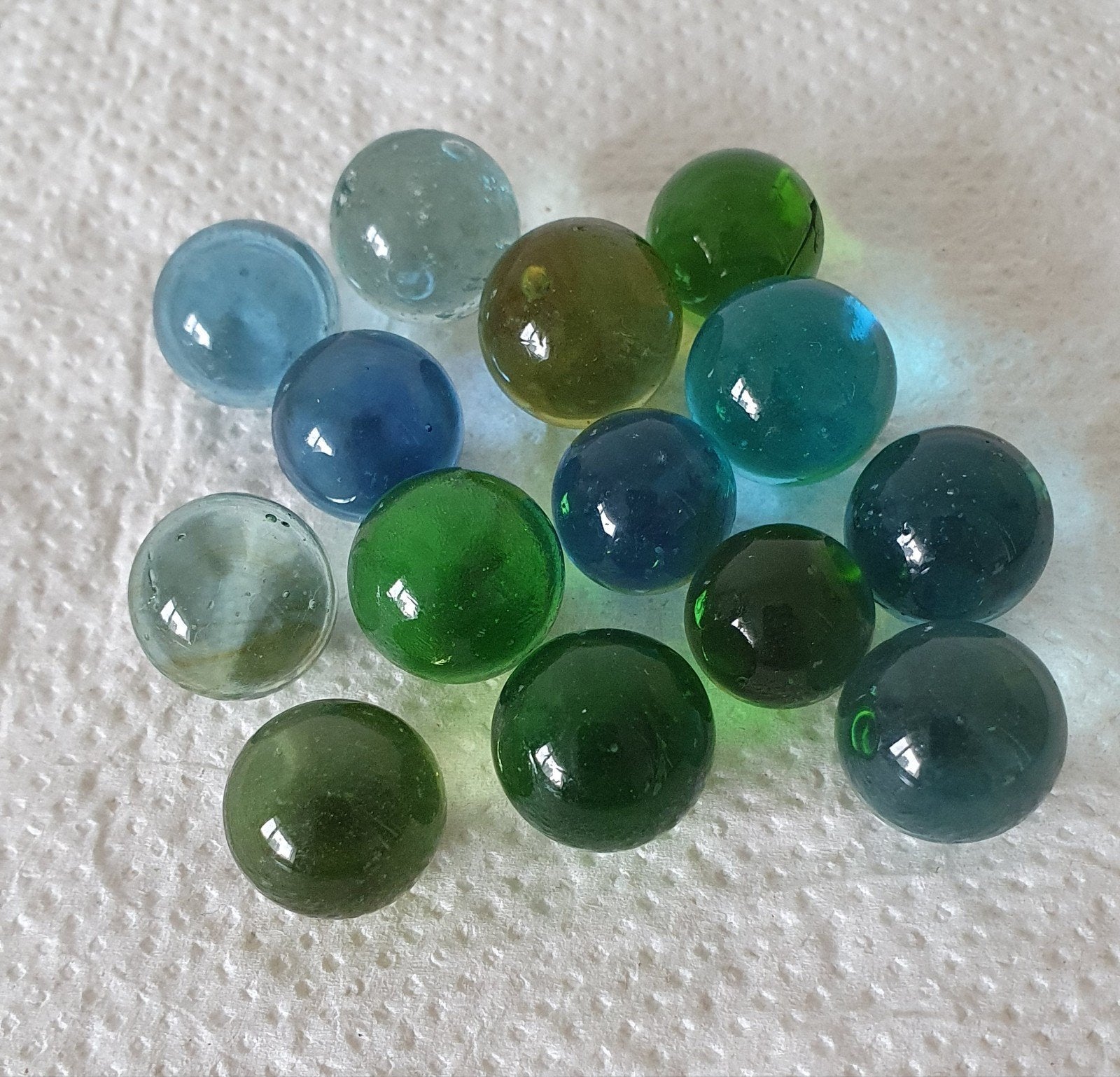 14 vintage clear knikkers blauw groen, Ophalen of Verzenden