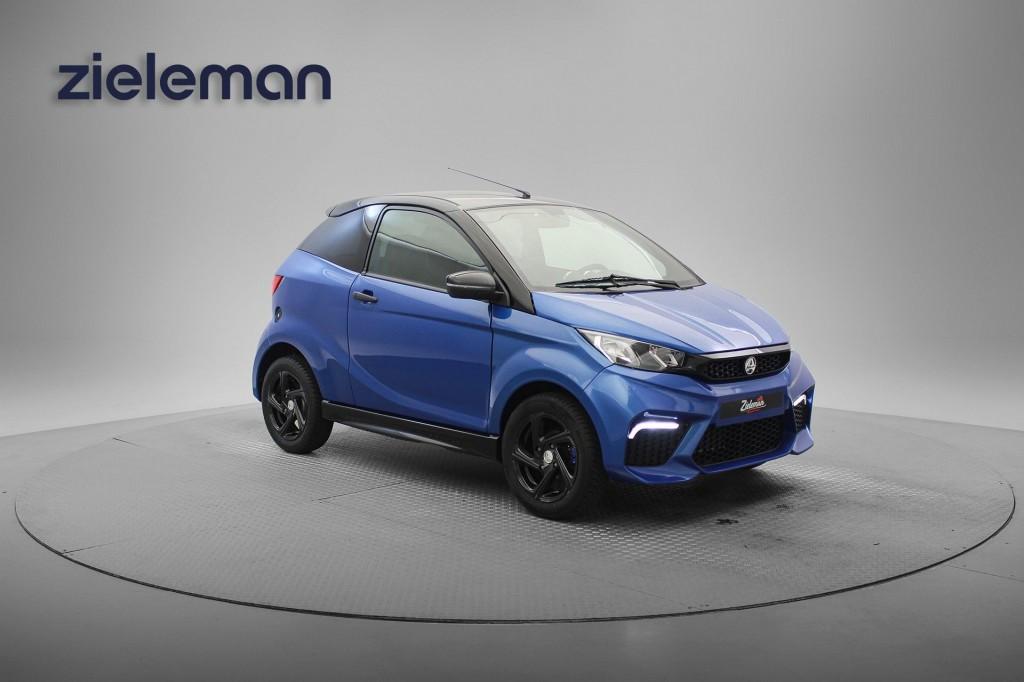 Aixam GTI dCi Coupe - 2022 - 4.931 Km - Camera, Leer, PDC, Diversen, Brommobielen en Scootmobielen, AIXAM MEGA Brommobielen, Gebruikt