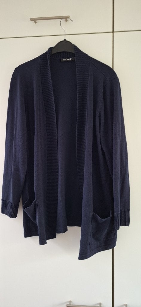 Gollehaug vest, Blauw, Ophalen of Verzenden, Zo goed als nieuw, Trui of Vest