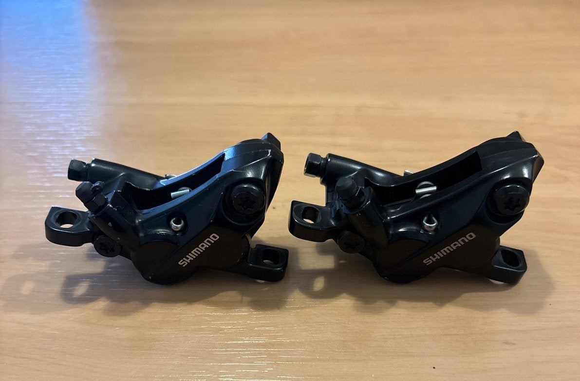 Shimano BR-MT520 Dubbele Zuiger Remklauwen (Voor & Achter), Fietsen en Brommers, Remmen, Gebruikt, Ophalen of Verzenden, Aluminium