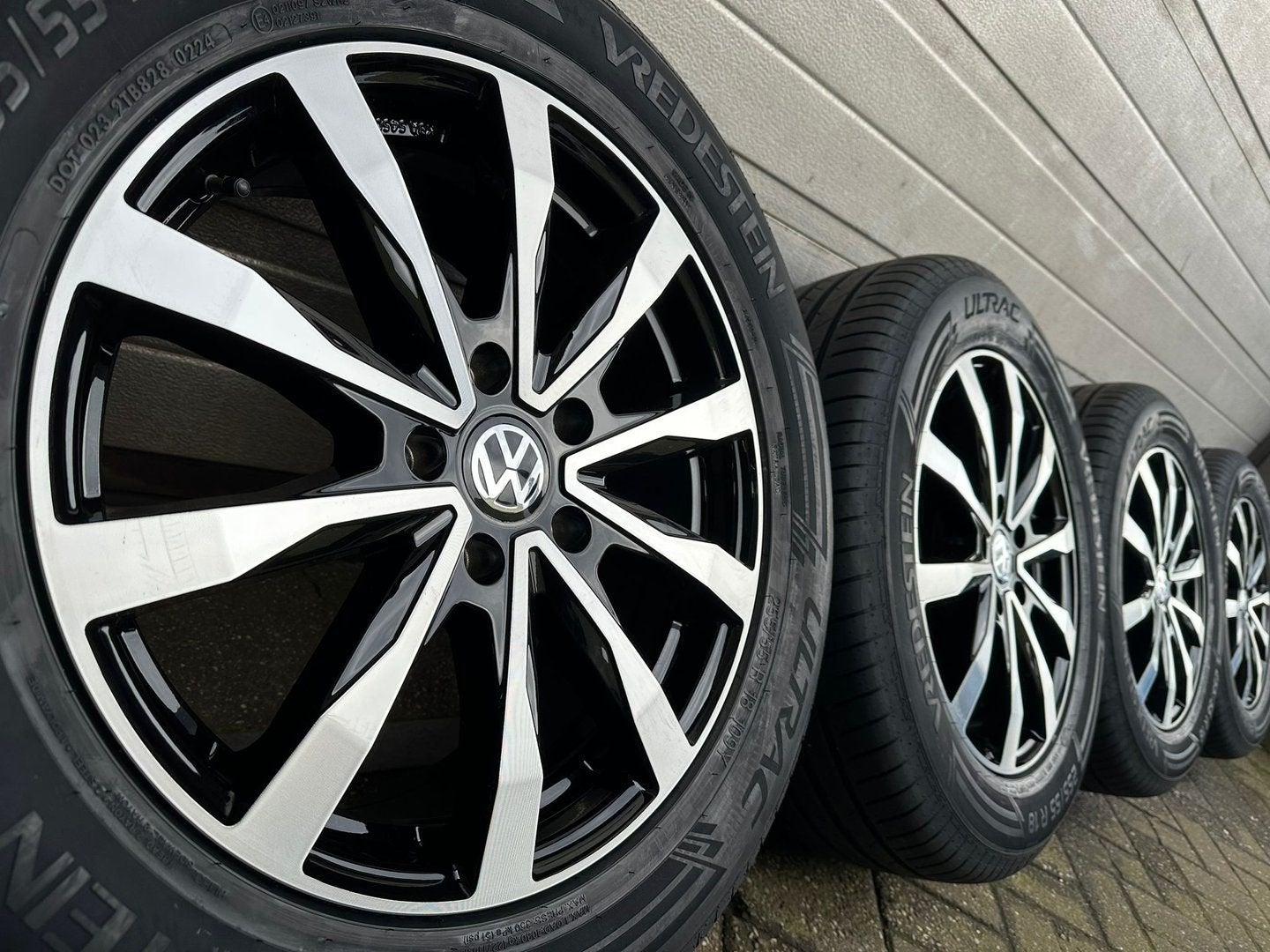 set 18 inch Volkswagen VW Crafter MAN TGE velgen zomerbanden, 18 inch, Bestelwagen, 255 mm, -