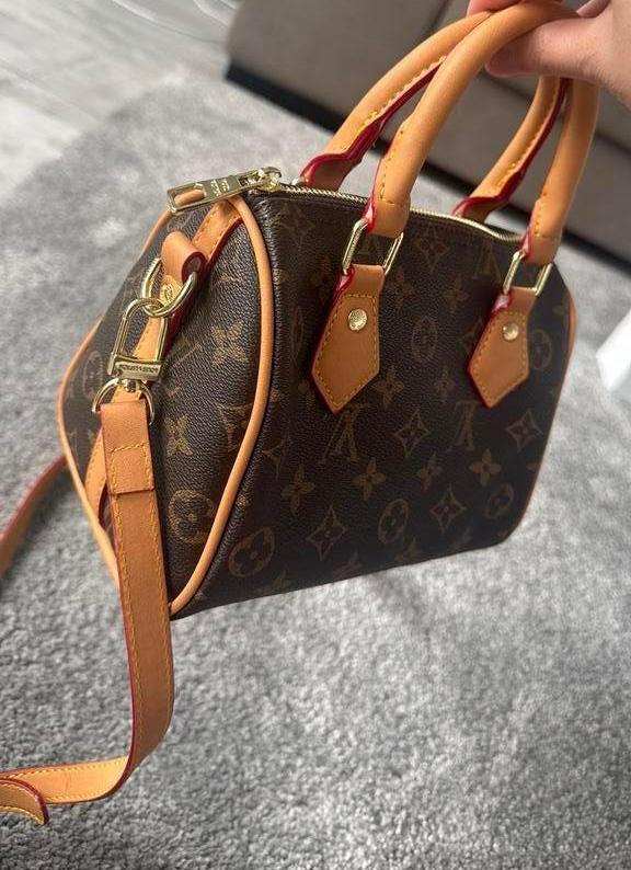 Speedy tas 20 cm, Ophalen of Verzenden, Zo goed als nieuw