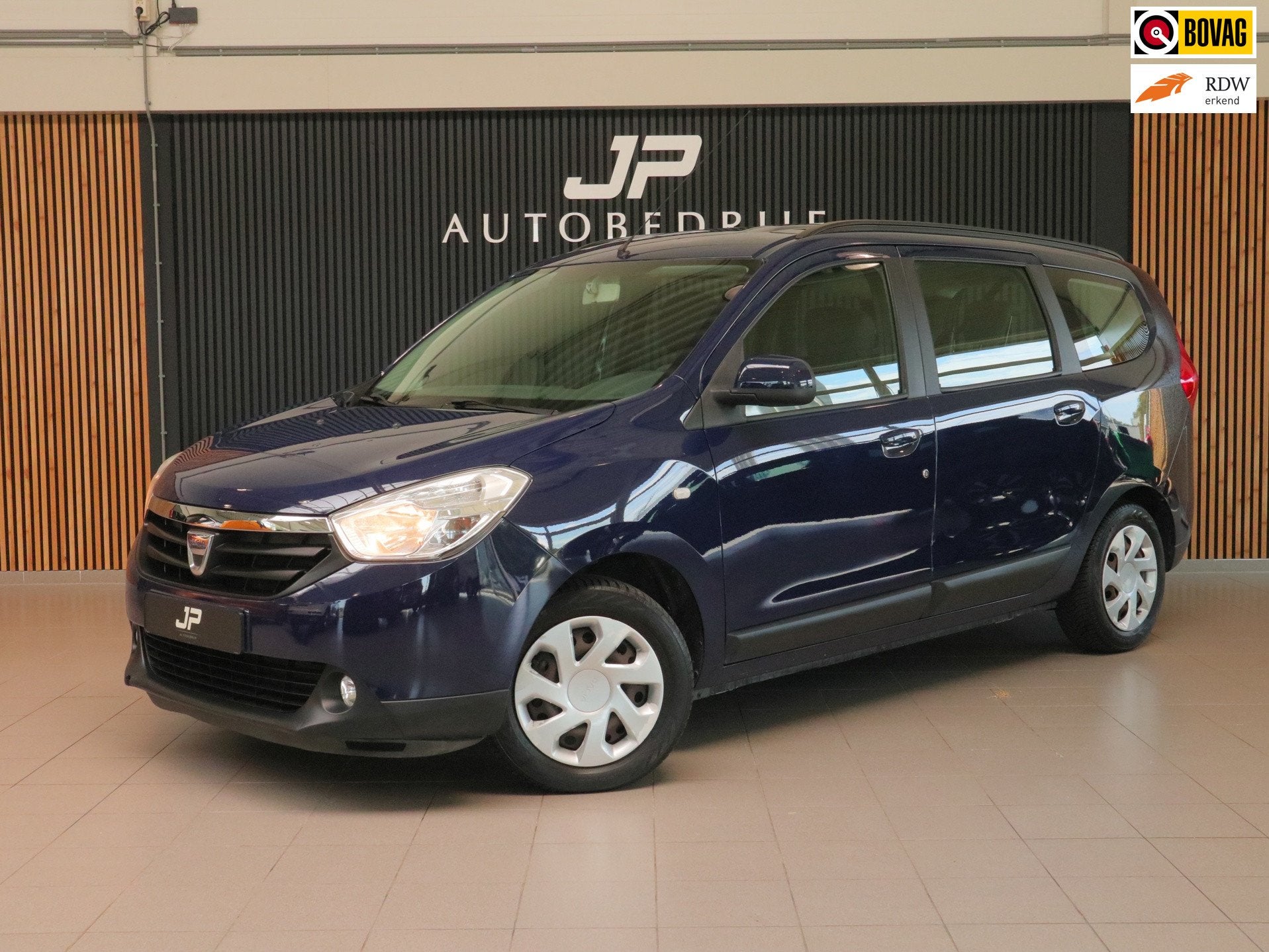 Dacia LODGY 1.2 TCe Ambiance 5p. NAVI|CRUISE|AIRCO|PDC|CAMER, Auto's, Voorwielaandrijving, Stof, 4 cilinders, Met garantie (alle)