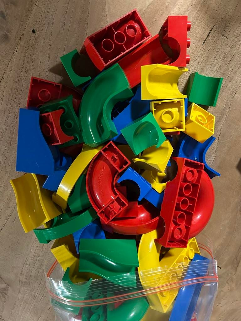 Hubelino knikkerbaan 55 delig, Ophalen of Verzenden, Zo goed als nieuw