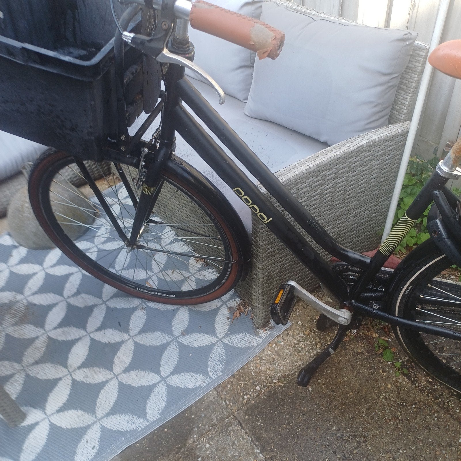 Gebruikte damesfiets, zwart, met mand, Overige merken, Velgrem, Versnellingen, Ophalen of Verzenden